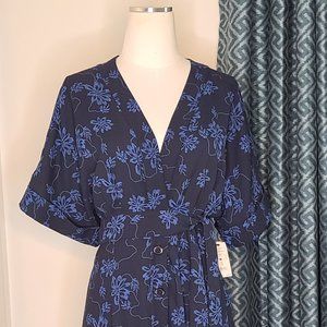 NWT Equipment Nauman dress size 8